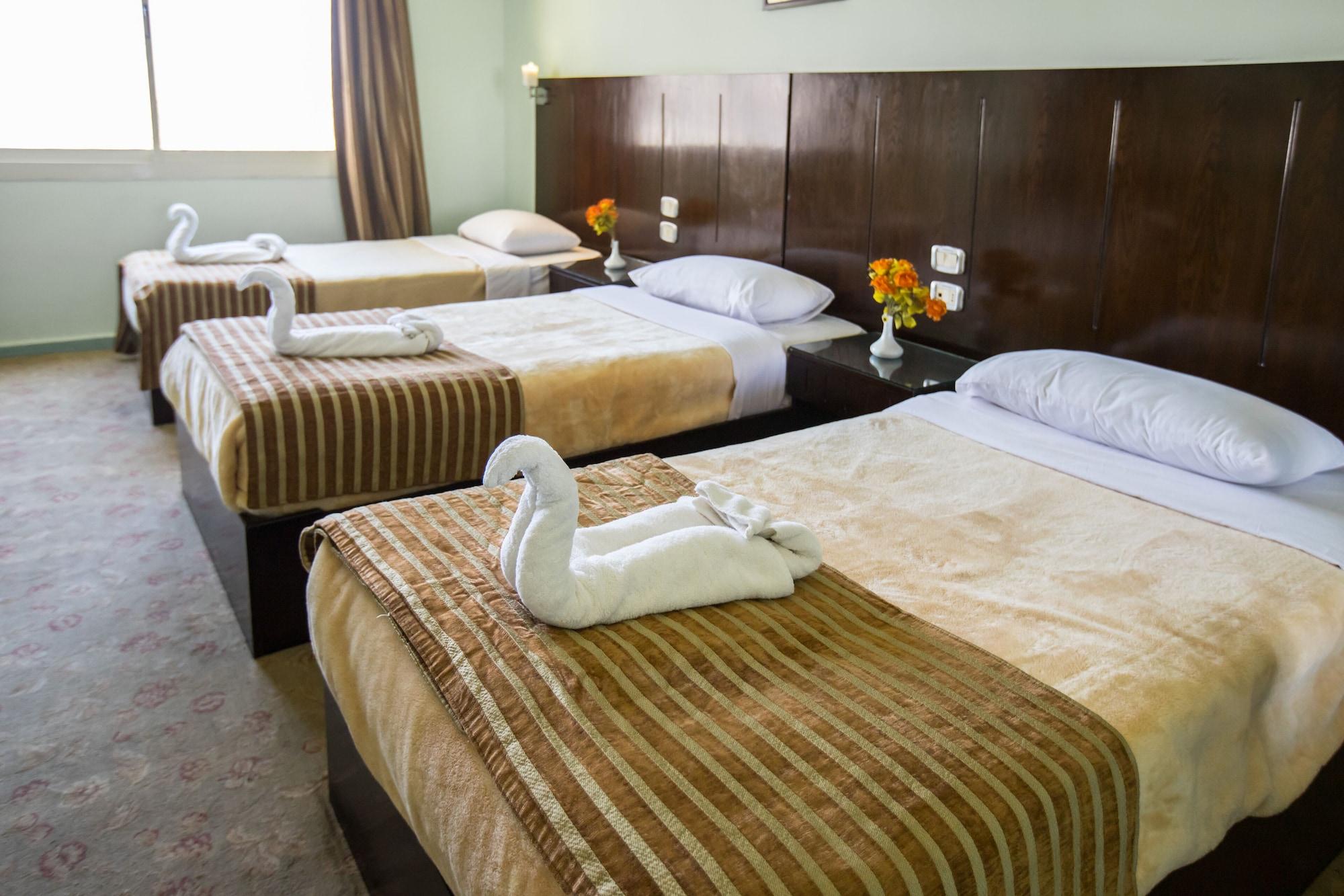 Swiss Inn Hotel Mohandeseen Giza Eksteriør bilde