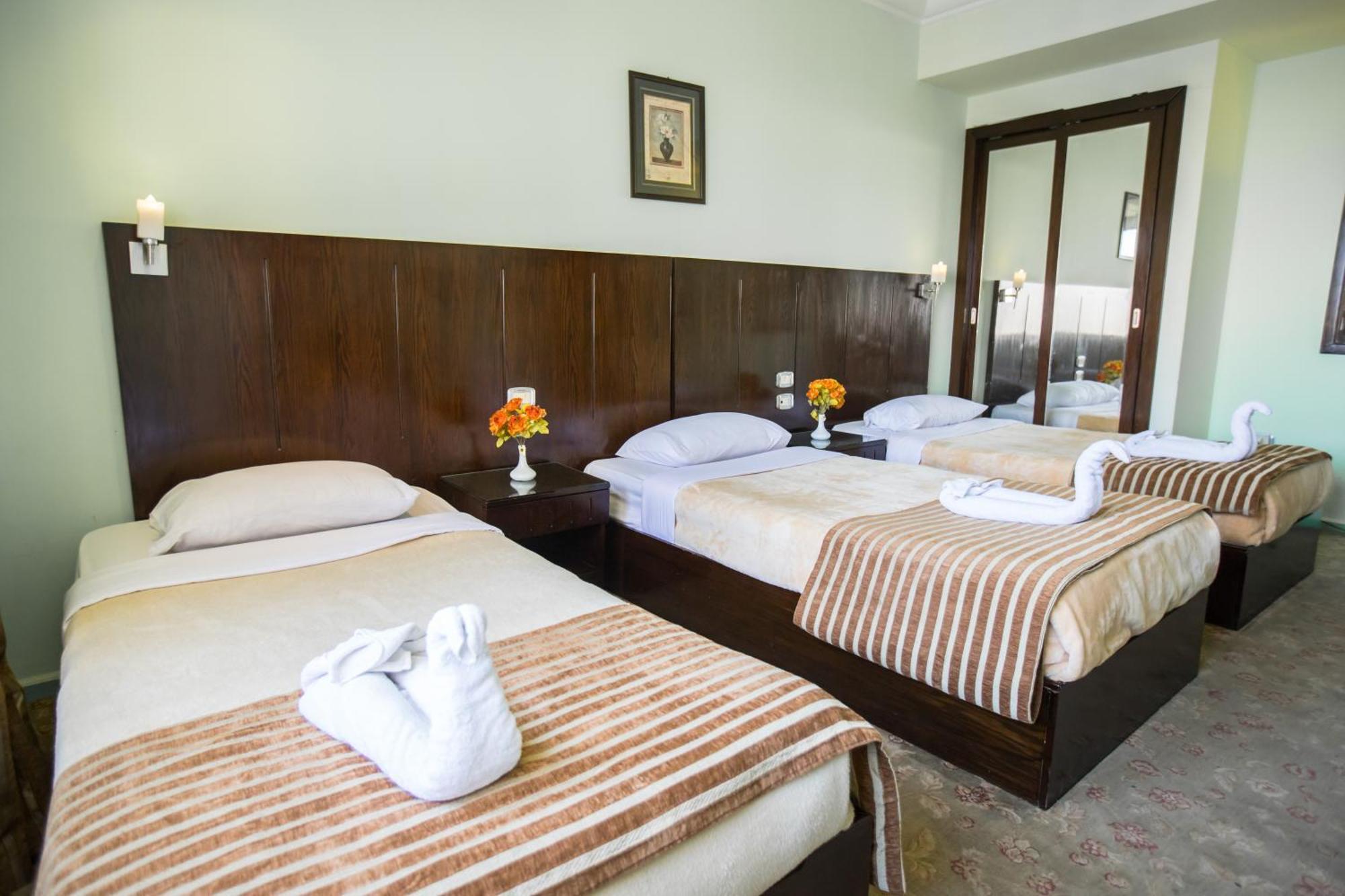 Swiss Inn Hotel Mohandeseen Giza Eksteriør bilde