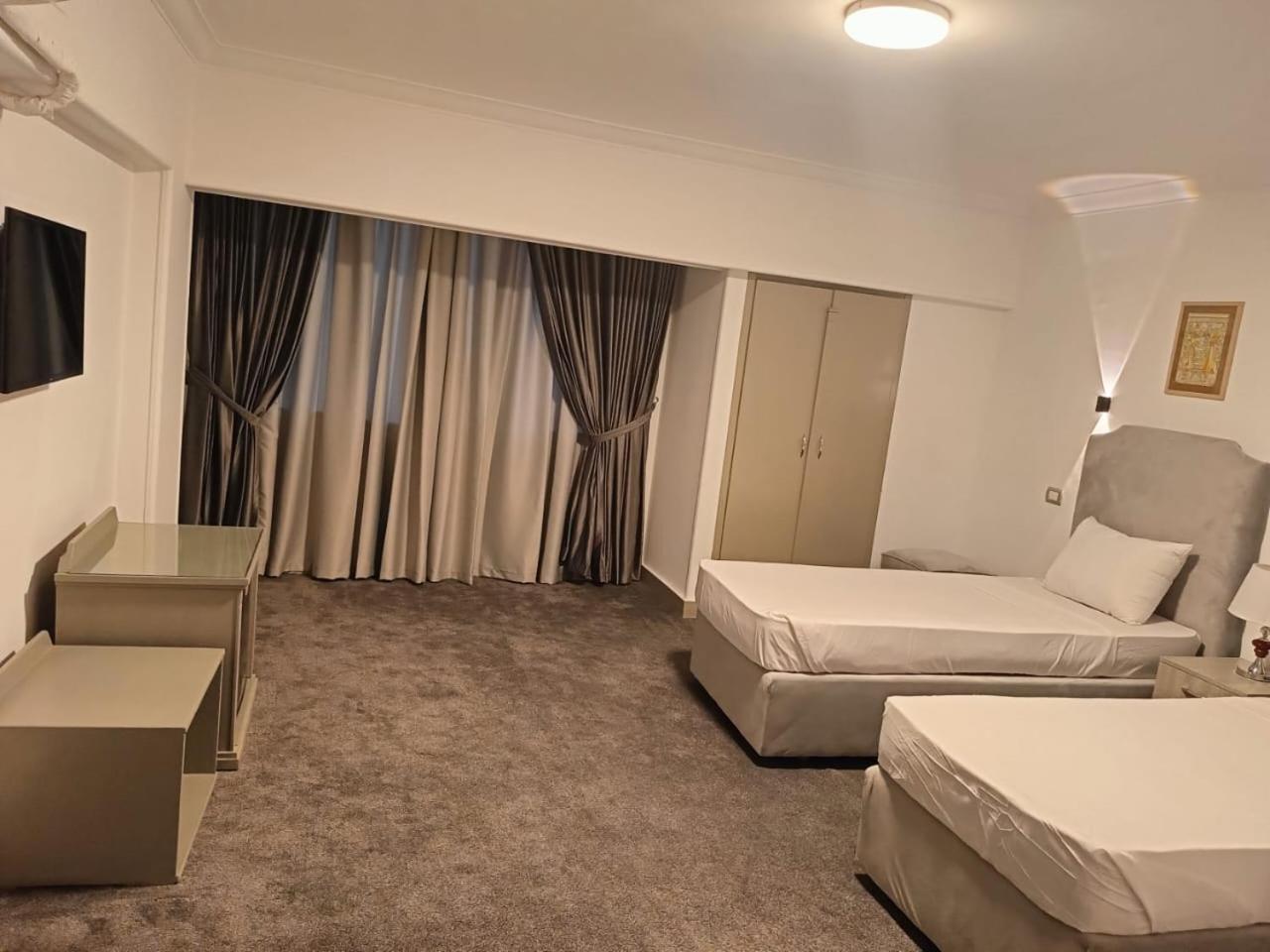 Swiss Inn Hotel Mohandeseen Giza Eksteriør bilde