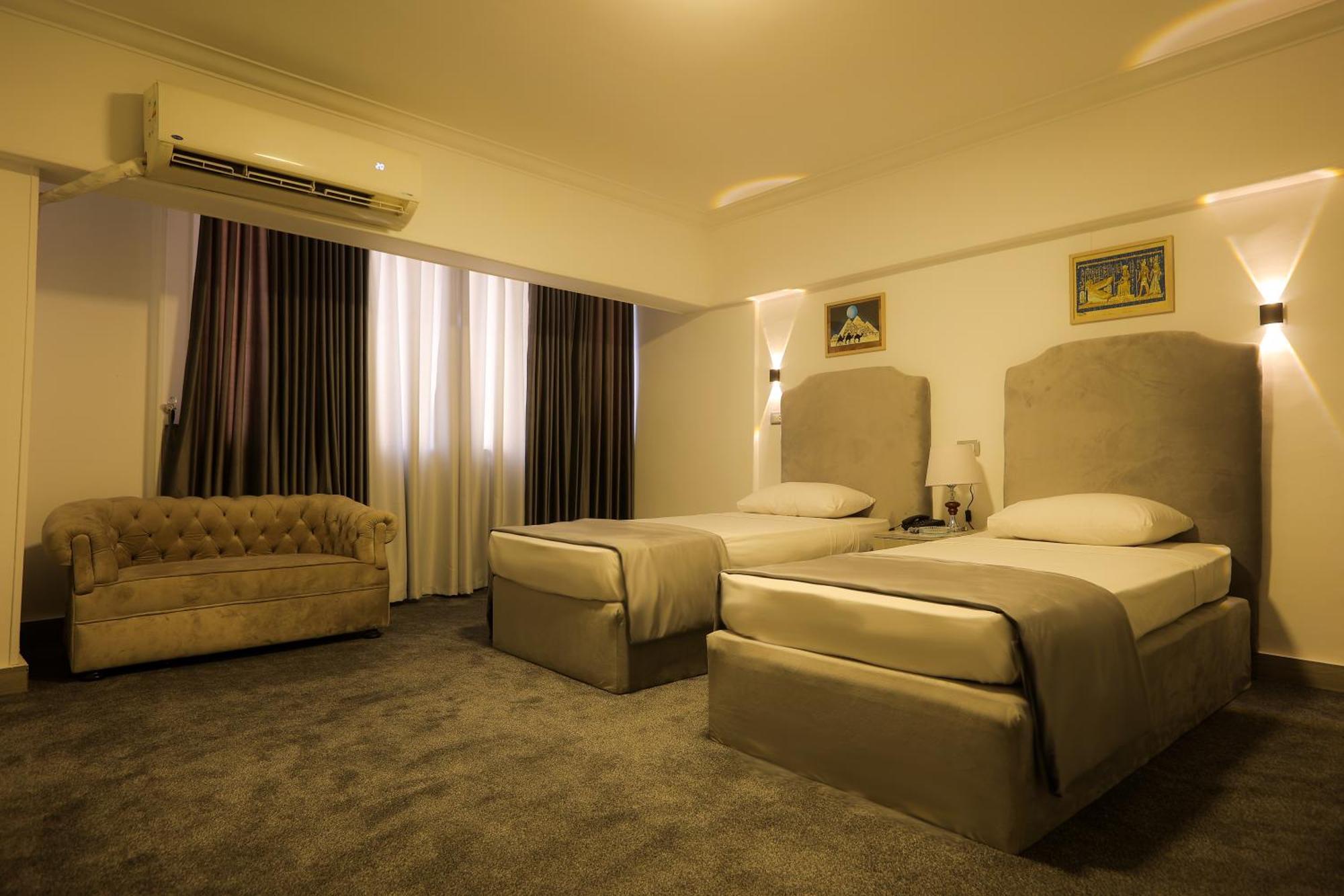 Swiss Inn Hotel Mohandeseen Giza Eksteriør bilde