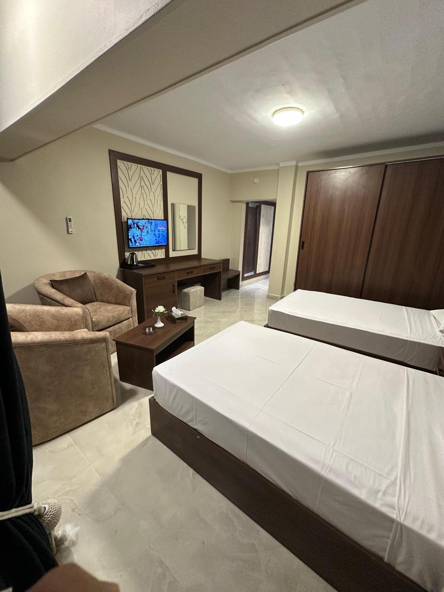 Swiss Inn Hotel Mohandeseen Giza Eksteriør bilde