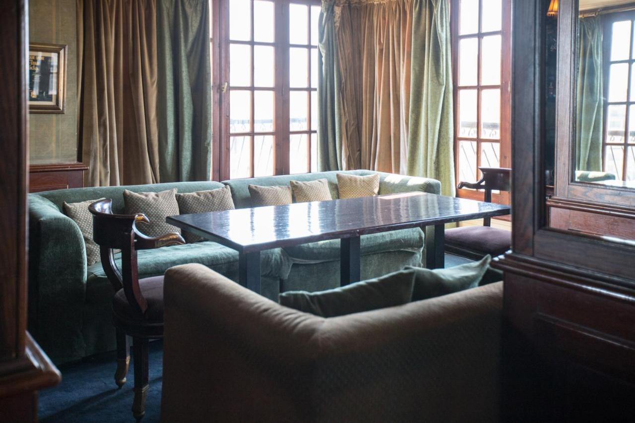 Swiss Inn Hotel Mohandeseen Giza Eksteriør bilde